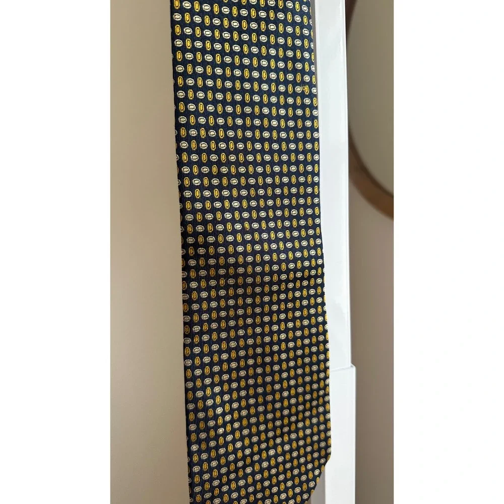 Peterborough Row Mens Silk Tie Navy Blue Gold Geometric Oval Made in USA